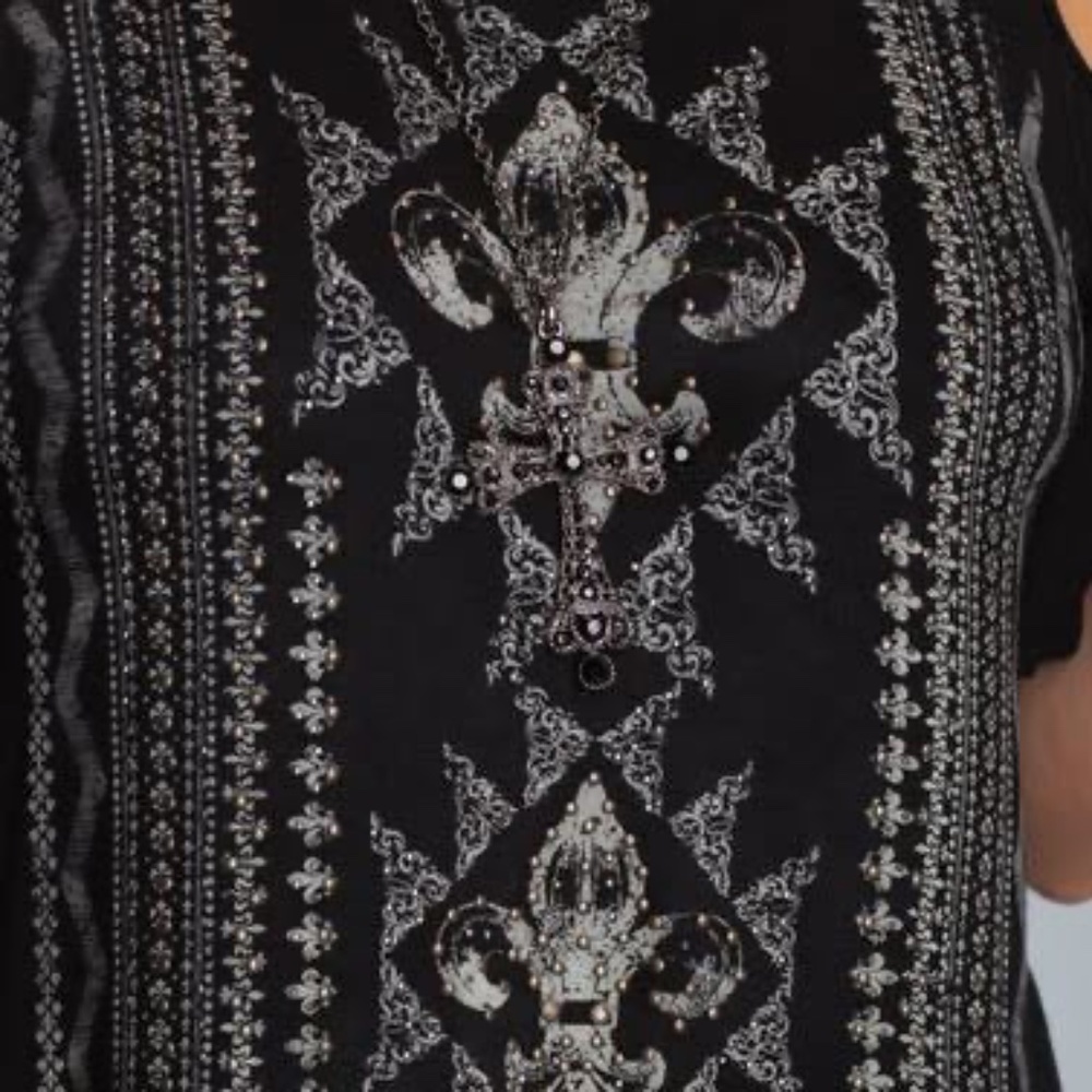 VOCAL BLACK GRAPHIC EMBELLISHED COLD SHOULDER TOP with LACE DETAIL - Picture 3 of 4